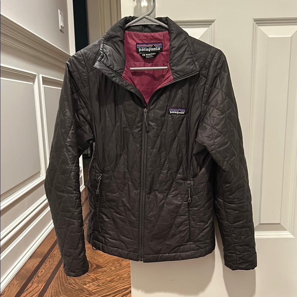 Patagonia Women's Quilted Jacket - Black